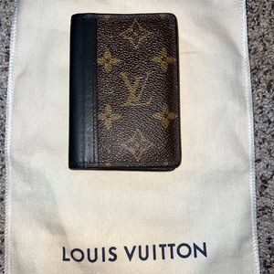 Louis Vuitton Mens Wallet Authentic